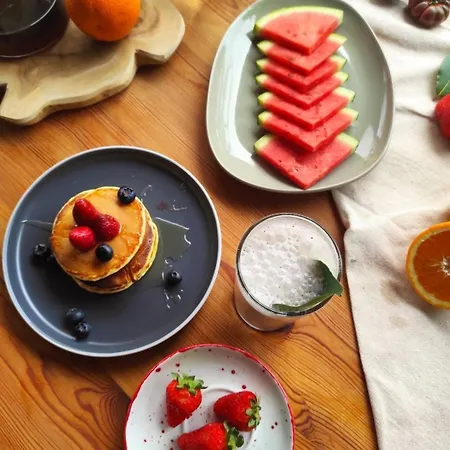 בית הארחה Sea Joy 3*